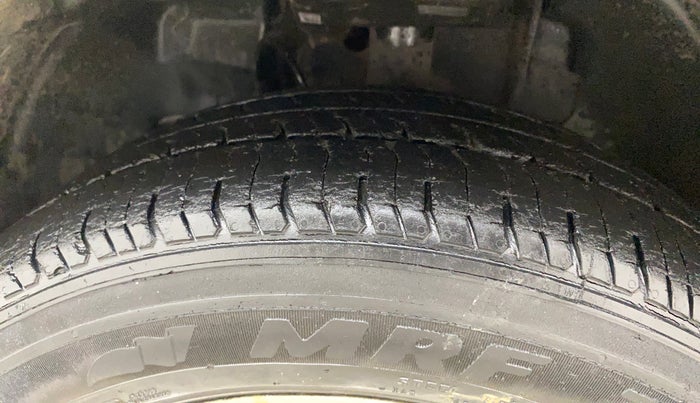 2017 Tata Tiago XZ PETROL, Petrol, Manual, 95,540 km, Left Front Tyre Tread