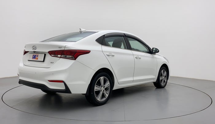 2017 Hyundai Verna 1.6 SX VTVT, Petrol, Manual, 49,592 km, Right Back Diagonal