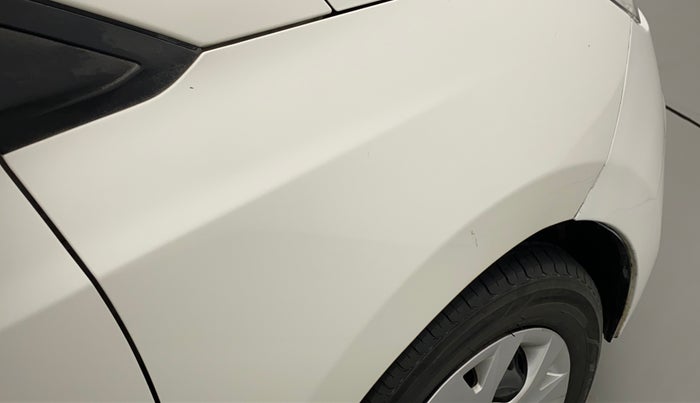 2014 Hyundai Grand i10 SPORTZ 1.2 KAPPA VTVT, Petrol, Manual, 75,821 km, Right fender - Minor scratches