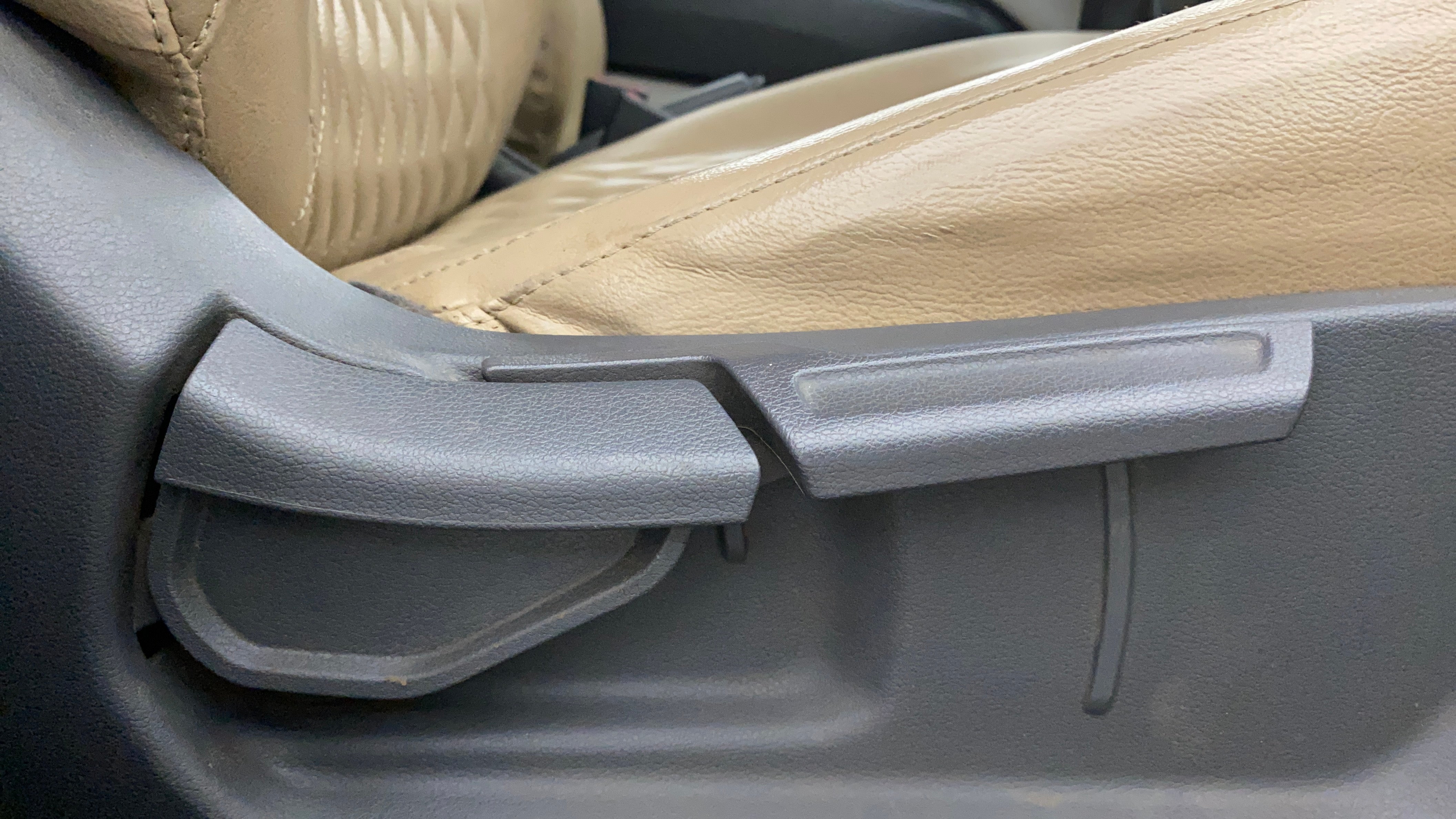 camera-Driver-Side-Adjustment-Panel