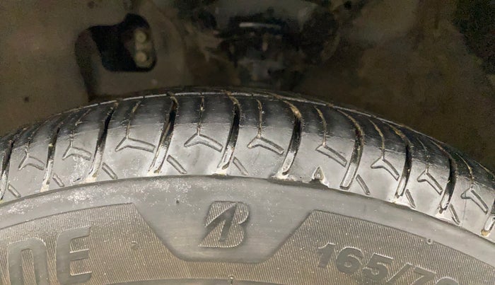 2020 Hyundai AURA S 1.2 CNG, CNG, Manual, 57,287 km, Left Front Tyre Tread