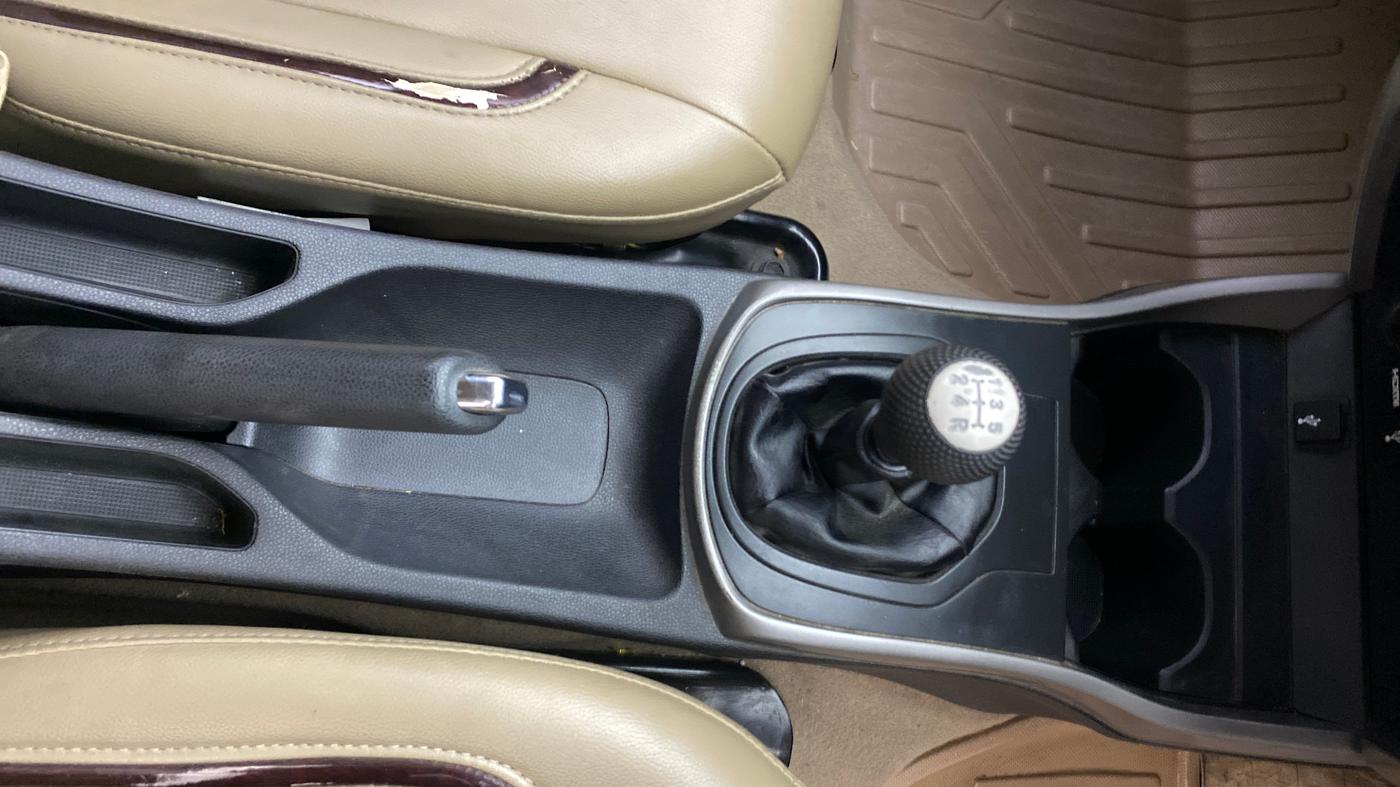 2017 Honda City 1.5L I-VTEC V MT, Petrol, Manual, 47,180 km, Gear Lever