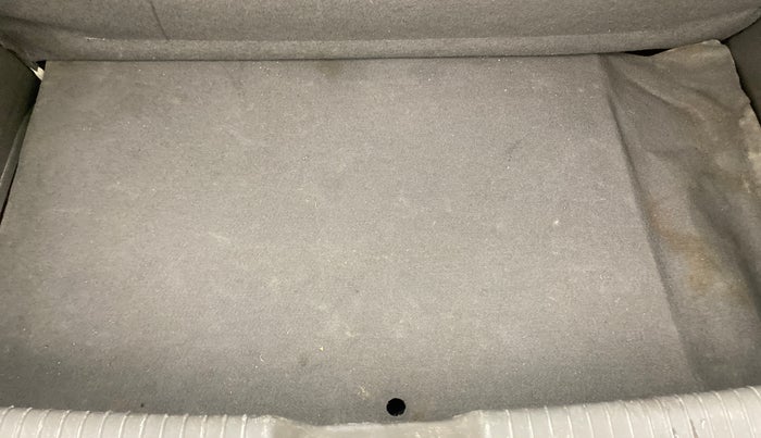 2013 Hyundai Grand i10 MAGNA 1.2 KAPPA VTVT, Petrol, Manual, 42,889 km, Boot Inside