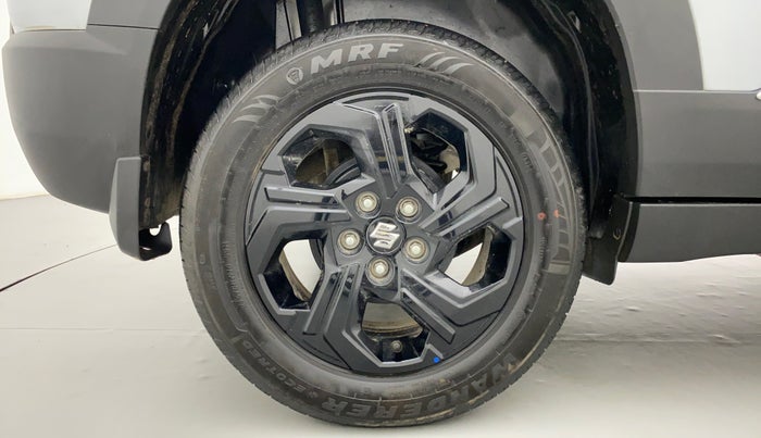 2023 Maruti BREZZA ZXI SMART HYBRID , Petrol, Manual, 12,465 km, Right Rear Wheel
