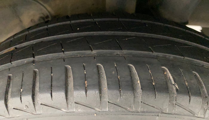 2021 Hyundai NEW SANTRO SPORTZ EXECUTIVE MT CNG, CNG, Manual, 41,054 km, Left Rear Tyre Tread