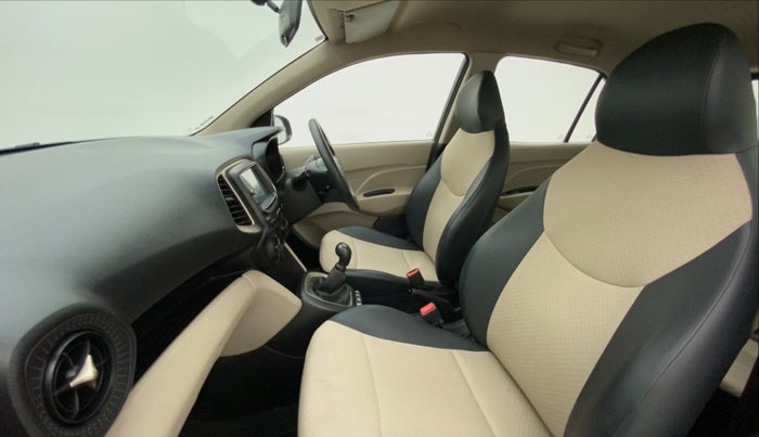 2021 Hyundai NEW SANTRO SPORTZ EXECUTIVE MT CNG, CNG, Manual, 41,054 km, Right Side Front Door Cabin