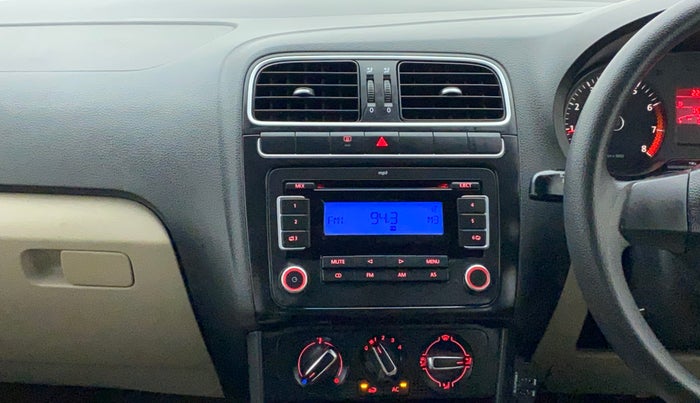 2010 Volkswagen Polo HIGHLINE1.2L, Petrol, Manual, 75,633 km, Air Conditioner