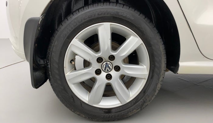 2010 Volkswagen Polo HIGHLINE1.2L, Petrol, Manual, 75,633 km, Right Rear Wheel