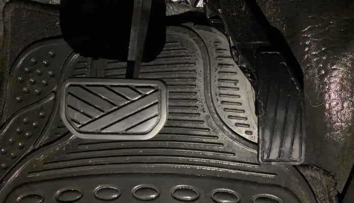 2021 Maruti S PRESSO VXI PLUS AMT, Petrol, Automatic, 35,149 km, Pedals