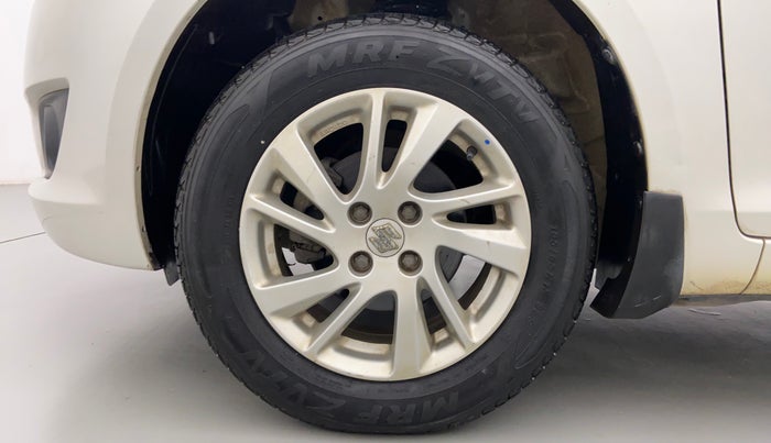 2014 Maruti Swift ZXI D, Petrol, Manual, 18,865 km, Left Front Wheel
