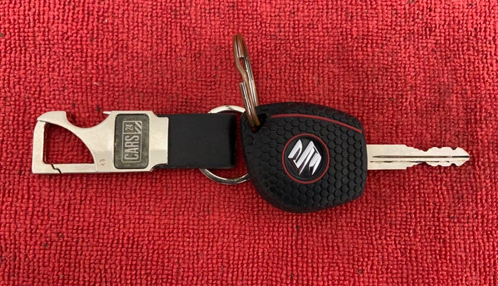2014 Maruti Swift ZXI D, Petrol, Manual, 18,865 km, Key Close Up