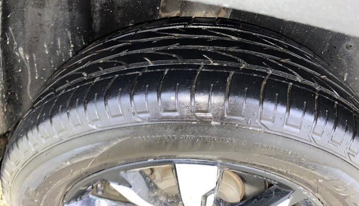 2020 MG HECTOR SHARP 1.5 DCT PETROL, Petrol, Automatic, 97,900 km, Right Rear Tyre Tread