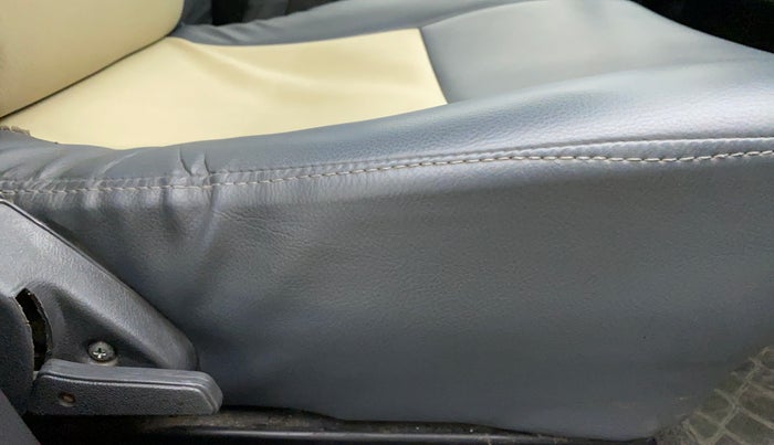 2012 Maruti Alto LXI, Petrol, Manual, 5,635 km, Driver Side Adjustment Panel