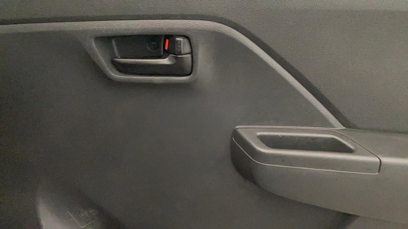 2025 Maruti Alto K10 VXI, Petrol, Manual, 12,105 km, Driver Side Door Panels Control