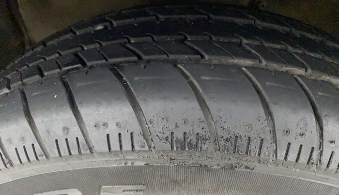 2017 Maruti Celerio ZXI AMT (O), Petrol, Automatic, 44,415 km, Left Front Tyre Tread