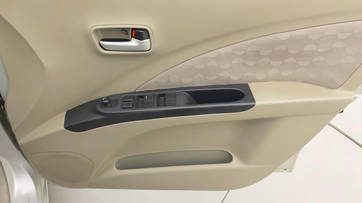 2017 Maruti Celerio ZXI AMT (O), Petrol, Automatic, 44,415 km, Driver Side Door Panels Control
