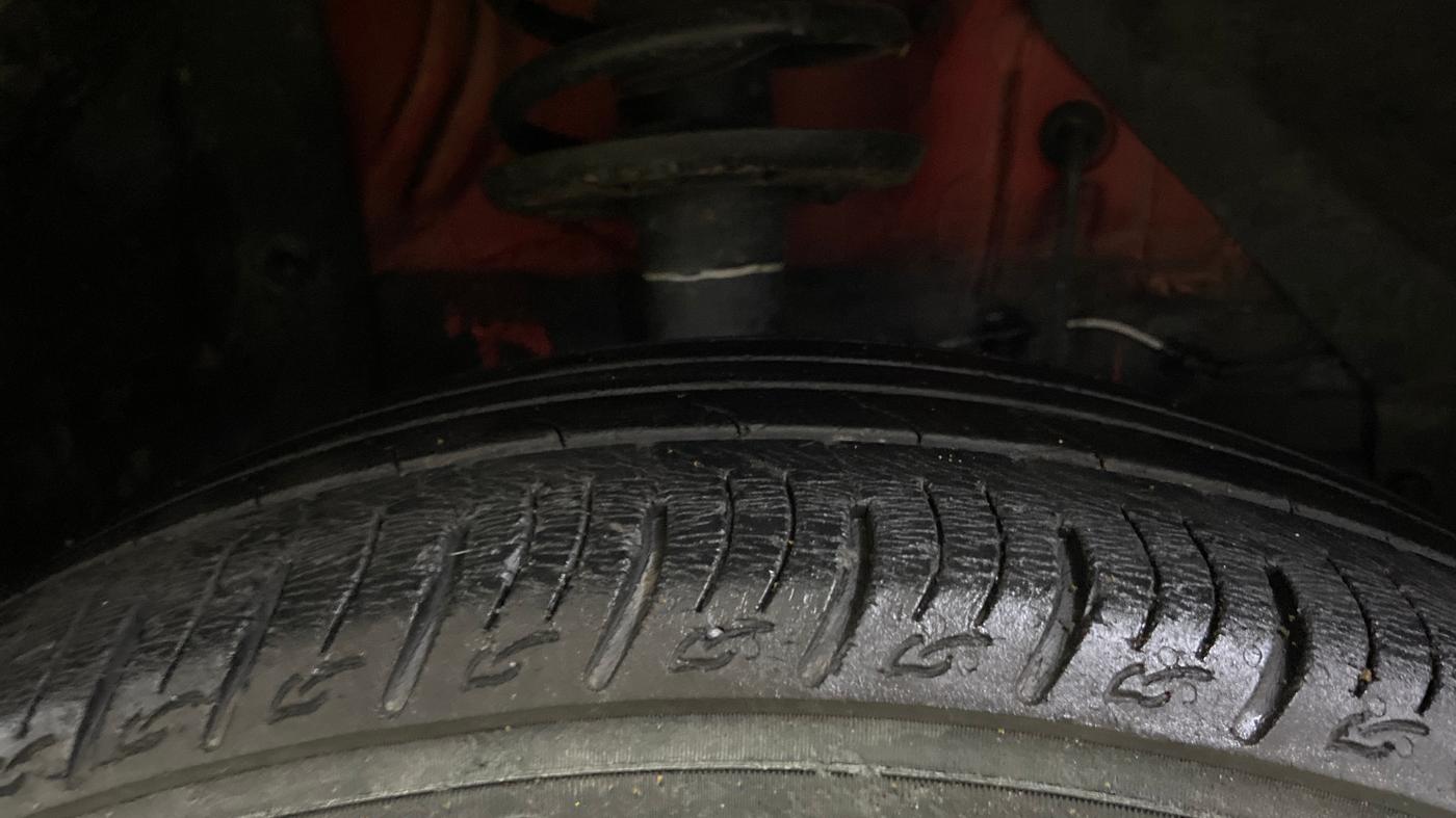 2021 Maruti Vitara Brezza VXI, Petrol, Manual, 51,440 km, Right Front Tyre Tread