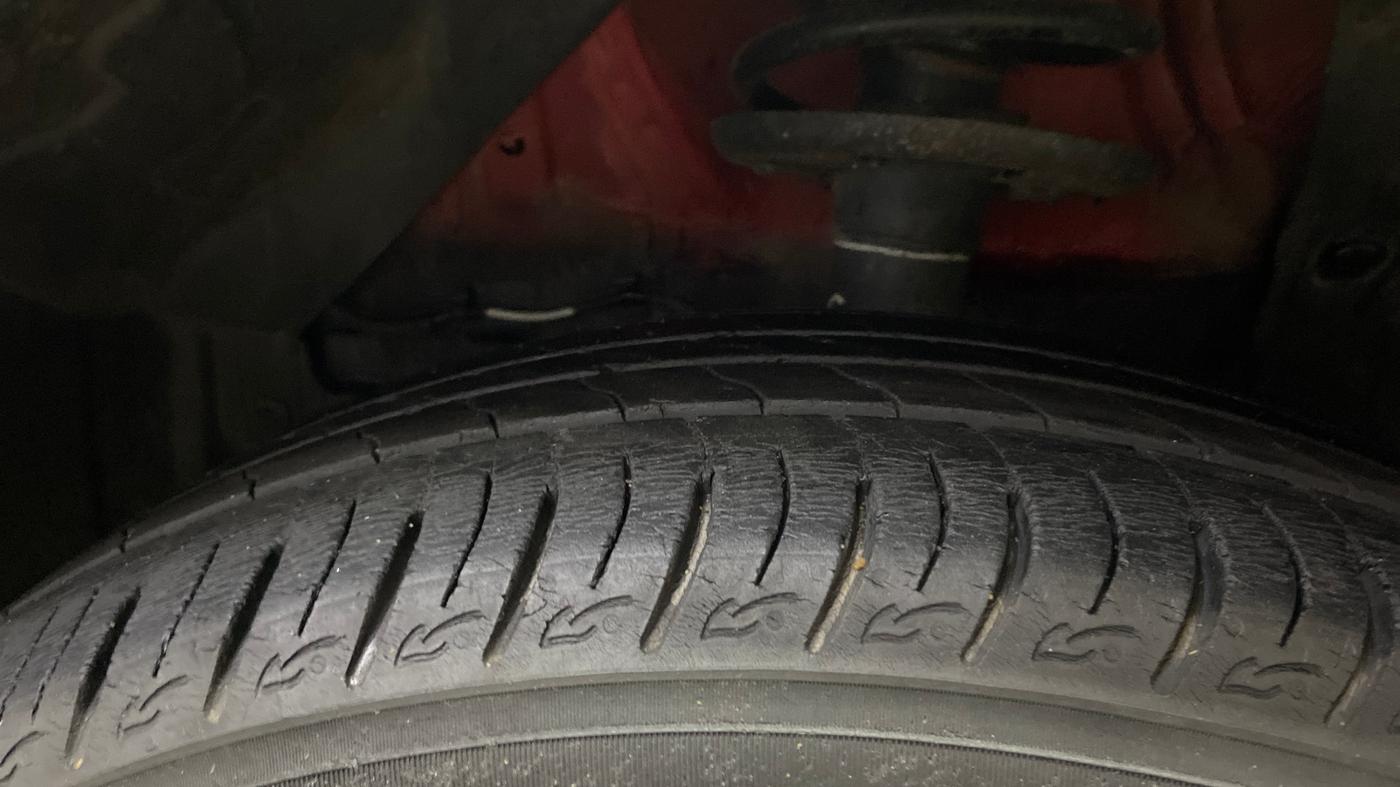 2021 Maruti Vitara Brezza VXI, Petrol, Manual, 51,440 km, Left Front Tyre Tread