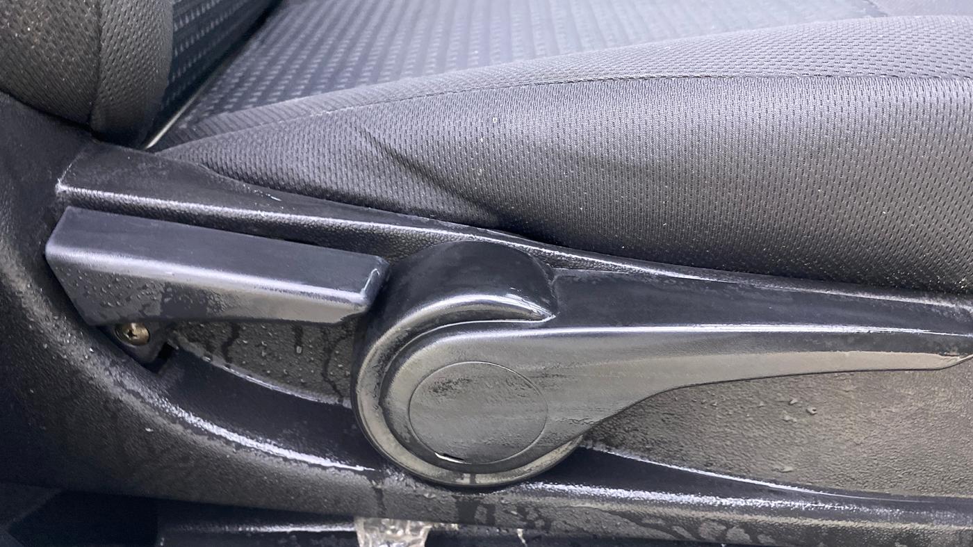 2019 Tata Tiago XZ PETROL, Petrol, Manual, 95,629 km, Driver Side Adjustment Panel