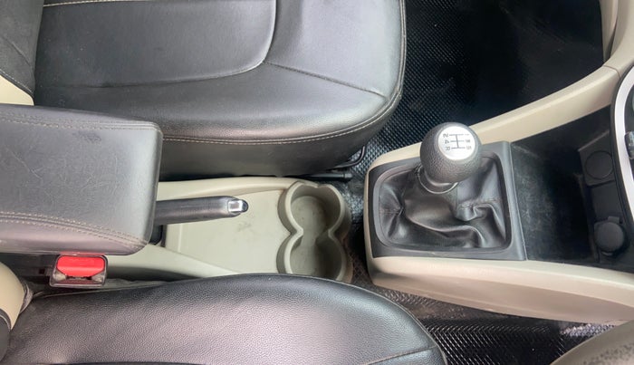 2015 Maruti Celerio VXI, Petrol, Manual, 59,581 km, Gear Lever
