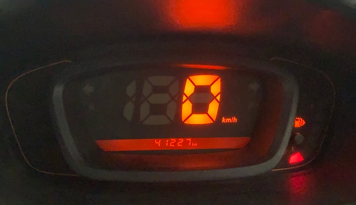 2017 Renault Kwid RXT 1.0, Petrol, Manual, 41,182 km, Odometer Image