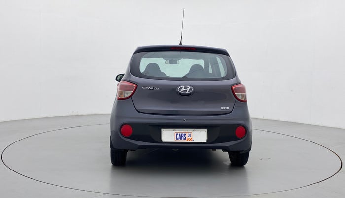 2017 Hyundai Grand i10 MAGNA 1.2 KAPPA VTVT, CNG, Manual, 74,148 km, Back/Rear