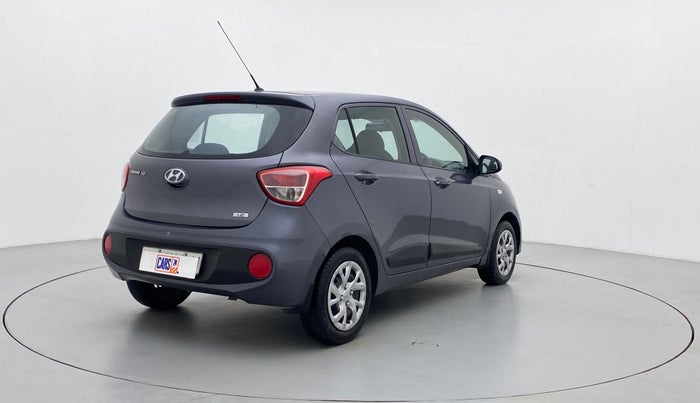 2017 Hyundai Grand i10 MAGNA 1.2 KAPPA VTVT, CNG, Manual, 74,148 km, Right Back Diagonal