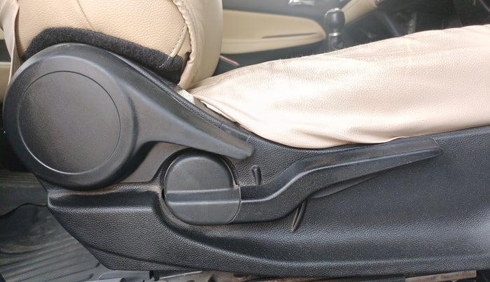 2020 Honda City 1.5L I-VTEC ZX, Petrol, Manual, 78,882 km, Driver Side Adjustment Panel