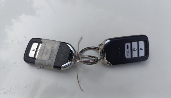 2020 Honda City 1.5L I-VTEC ZX, Petrol, Manual, 78,882 km, Key Close Up