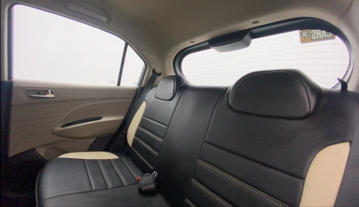 2019 Hyundai NEW SANTRO SPORTZ MT, Petrol, Manual, 45,475 km, Right Side Rear Door Cabin
