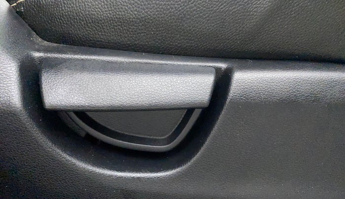 2019 Hyundai NEW SANTRO SPORTZ MT, Petrol, Manual, 45,475 km, Driver Side Adjustment Panel