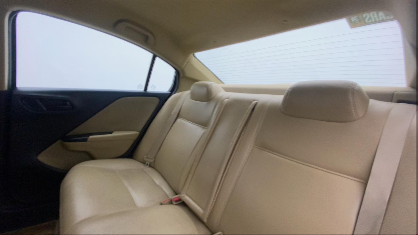 2015 Honda City 1.5L I-VTEC SV CVT, Petrol, Automatic, 82,483 km, Right Side Rear Door Cabin