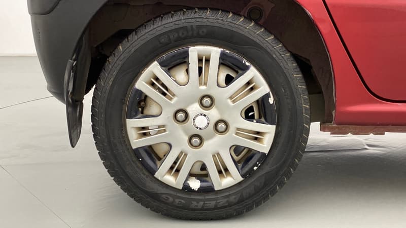 2011 Hyundai Santro Xing GL, Petrol, Manual, 83,915 km, Right Rear Wheel