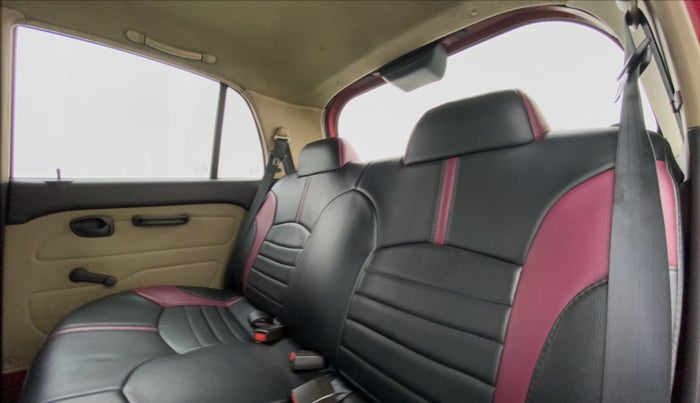 2011 Hyundai Santro Xing GL, Petrol, Manual, 83,915 km, Right Side Rear Door Cabin