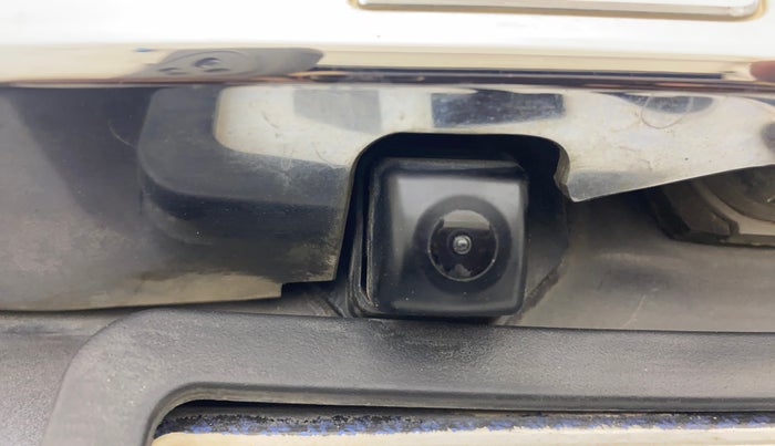 2020 Maruti Vitara Brezza ZXI PLUS DUAL TONE, Petrol, Manual, 1,22,984 km, Parking Camera