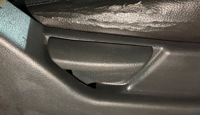 2015 Hyundai Eon SPORTZ, Petrol, Manual, 58,584 km, Driver Side Adjustment Panel