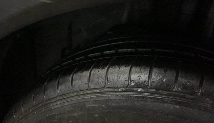 2021 Ford FREESTYLE TITANIUM 1.2 PETROL, Petrol, Manual, 74,126 km, Left Rear Tyre Tread