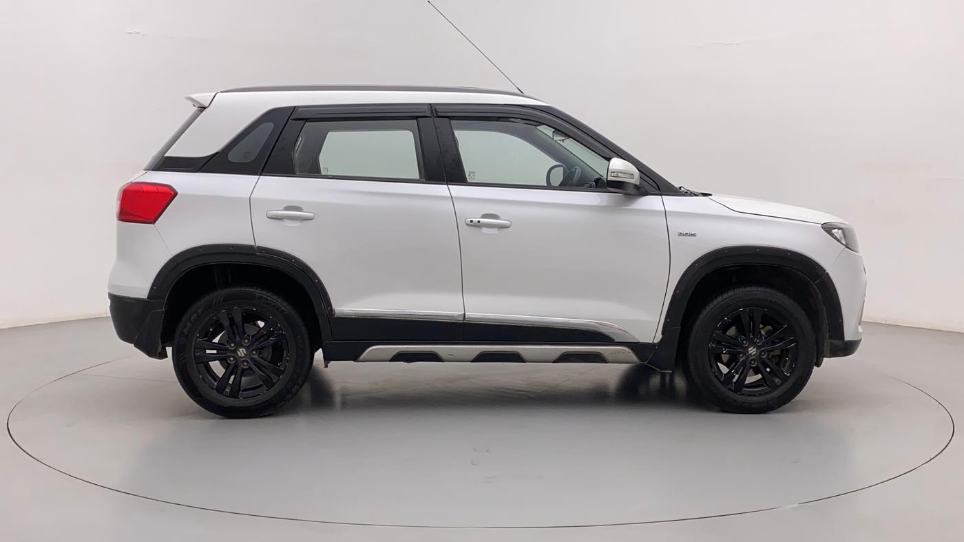 2018 Maruti Vitara Brezza ZDI PLUS AMT, Diesel, Automatic, 1,06,164 km, Right Side View