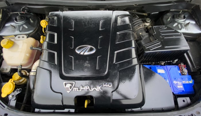 2013 Mahindra XUV500 W8 FWD, Diesel, Manual, 61,014 km, Open Bonet