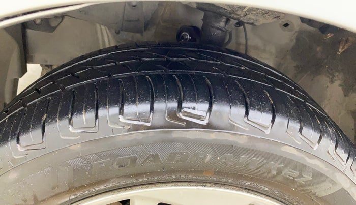 2017 Honda Jazz 1.2L I-VTEC V AT, Petrol, Automatic, 48,856 km, Left Front Tyre Tread