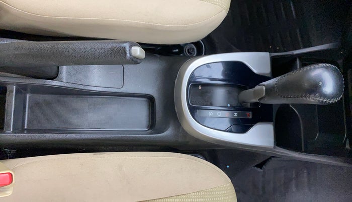 2017 Honda Jazz 1.2L I-VTEC V AT, Petrol, Automatic, 48,856 km, Gear Lever