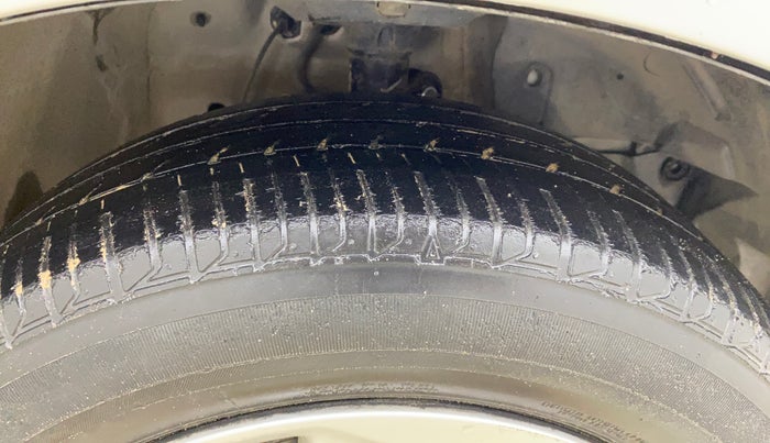 2017 Honda Jazz 1.2L I-VTEC V AT, Petrol, Automatic, 48,856 km, Right Front Tyre Tread