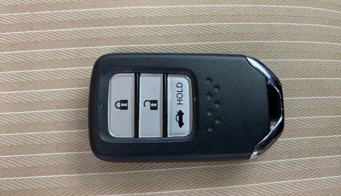 2022 Honda Amaze 1.2L I-VTEC VX, Petrol, Manual, 3,251 km, Key Close Up
