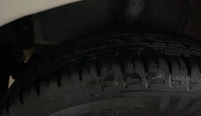 2020 Hyundai GRAND I10 NIOS MAGNA 1.2 KAPPA VTVT, Petrol, Manual, 31,254 km, Right Rear Tyre Tread