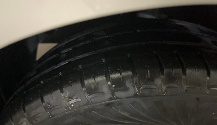 2020 Hyundai GRAND I10 NIOS MAGNA 1.2 KAPPA VTVT, Petrol, Manual, 31,254 km, Left Front Tyre Tread