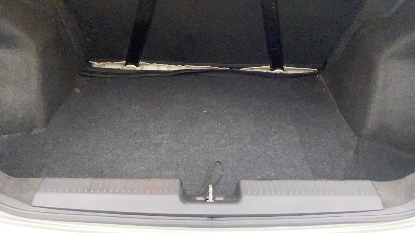 2019 Maruti Dzire ZXI, Petrol, Manual, 34,572 km, Boot Inside