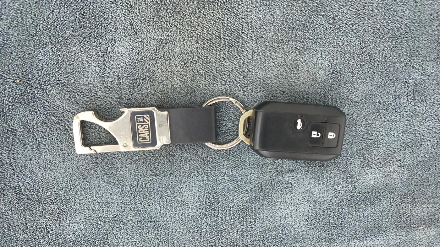 2019 Maruti Dzire ZXI, Petrol, Manual, 34,572 km, Key Close Up