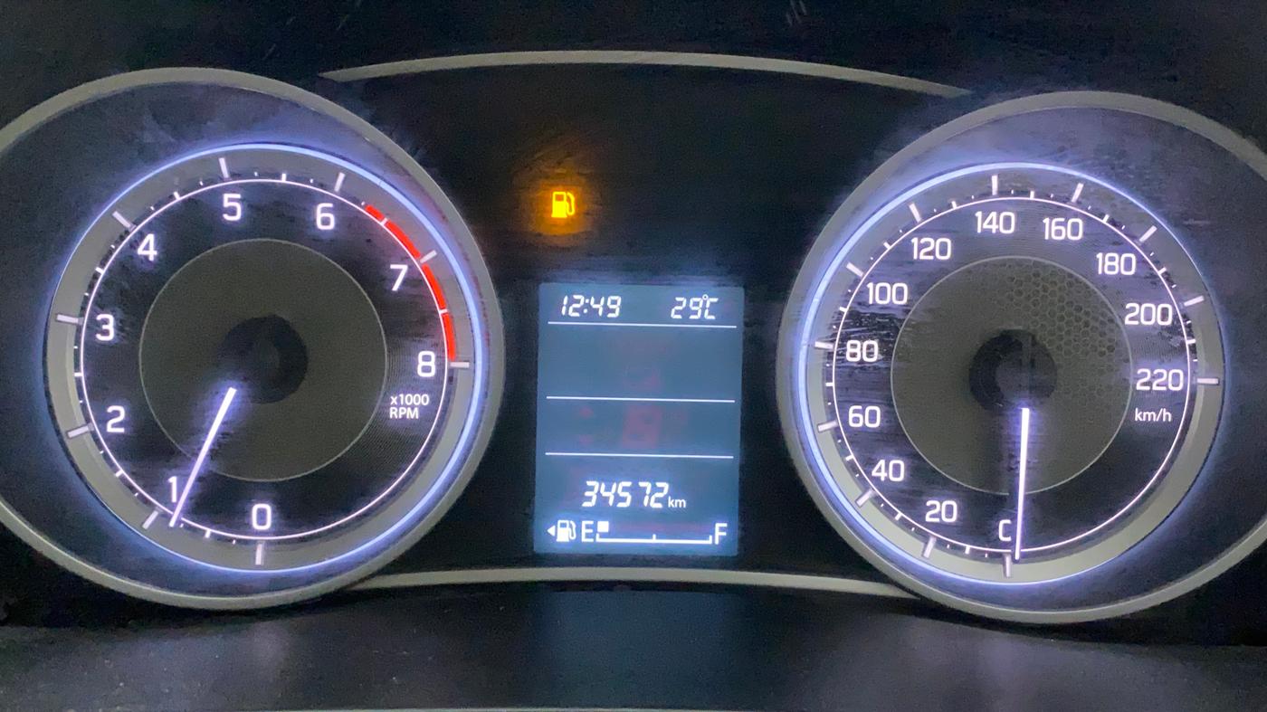 2019 Maruti Dzire ZXI, Petrol, Manual, 34,572 km, Odometer Image