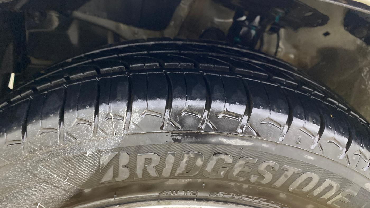 2018 Honda Jazz 1.2L I-VTEC V AT, CNG, Automatic, 1,19,214 km, Left Front Tyre Tread