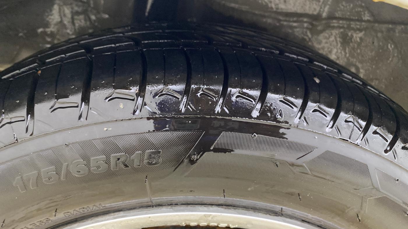 2018 Honda Jazz 1.2L I-VTEC V AT, CNG, Automatic, 1,19,214 km, Right Rear Tyre Tread